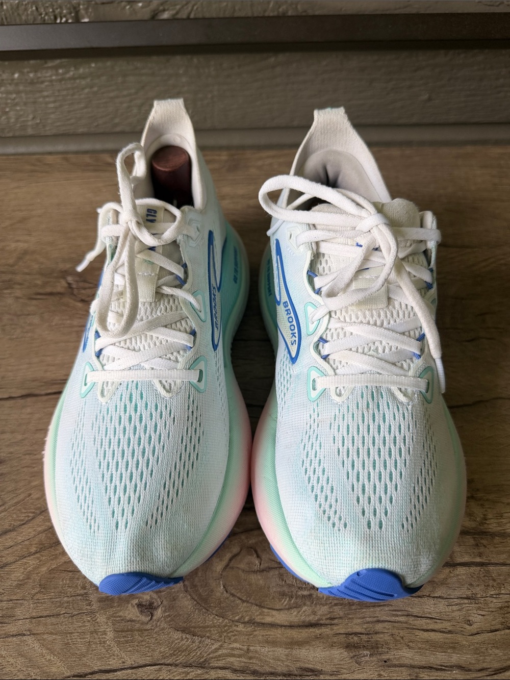 Brooks Glycerin GTS Women’s sneakers size 7 - Picture 10 of 11